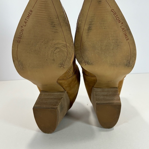 Gibson Latimer Women’s Tan Mules Block Heels Close Toe Shoes Suede Leather 10 M - Picture 8 of 10